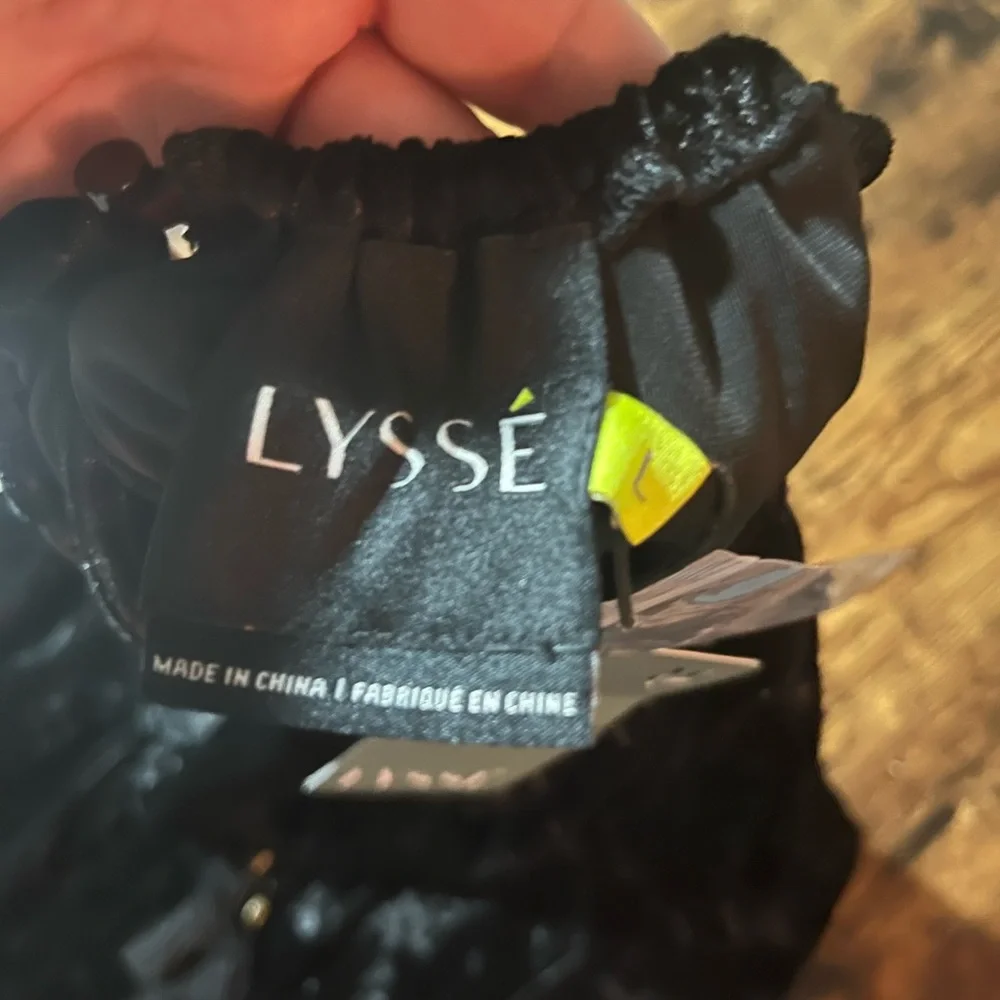 Lysse Willa Crushed Velvet Halter Dress L Black Tie Waist Fringe Belt NWT‎
